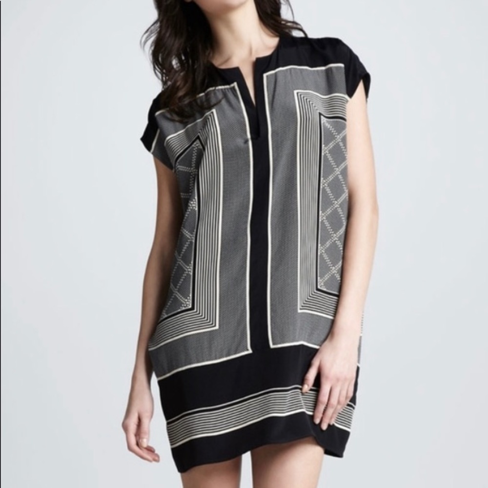 Vince Black and Cream Scarf-print Tunic Casual Dress